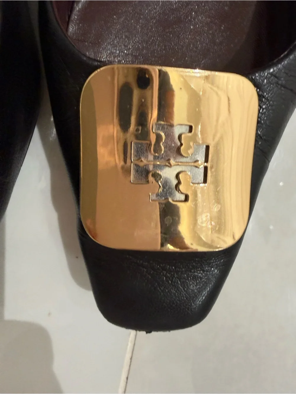 Tory Burch Black Leather Gold Logo Block Heel Pumps